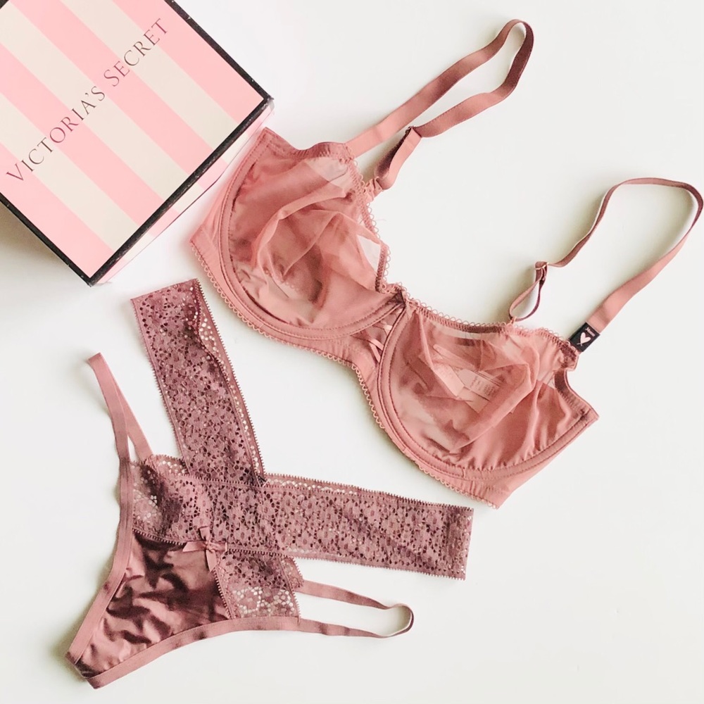 34DDD/MEDIUM Victoria’s Secret mauve lingerie set
